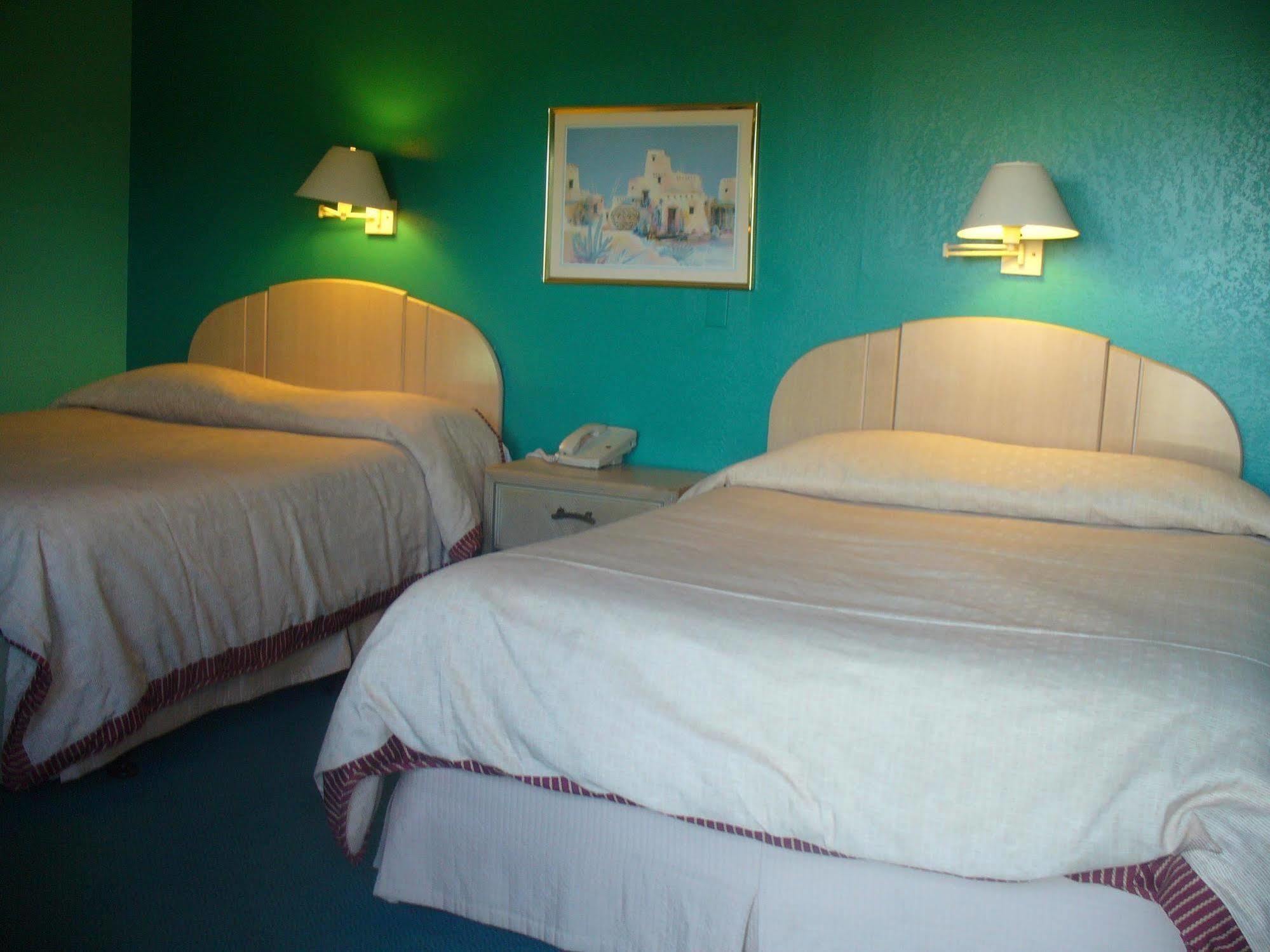 Western States Inn - San Miguel Room photo